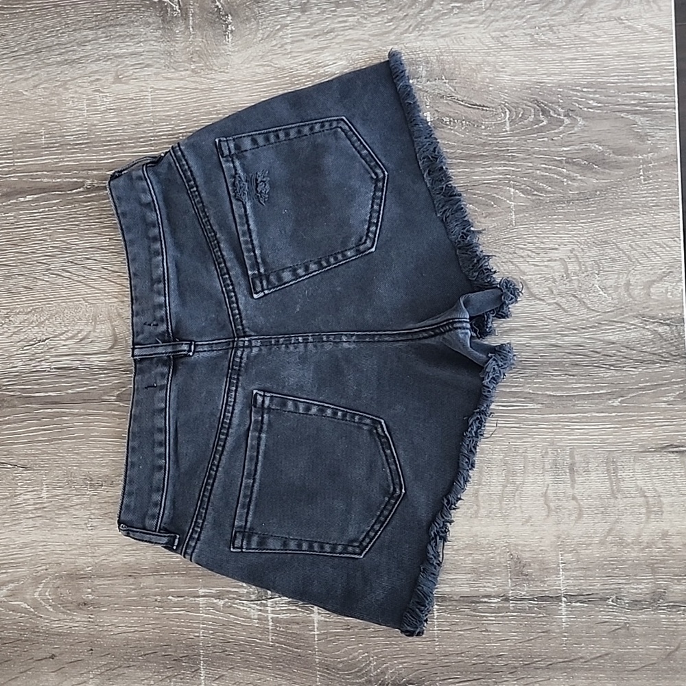 PacSun High Rise Festival Ripped Black Wash Denim Jean Shorts Sz. 25 - Picture 10 of 10